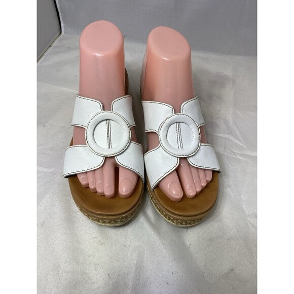 Baretraps Posture+ Bliss Wedge Slip-on Sandals White Women's 8M - Picture 8 of 8